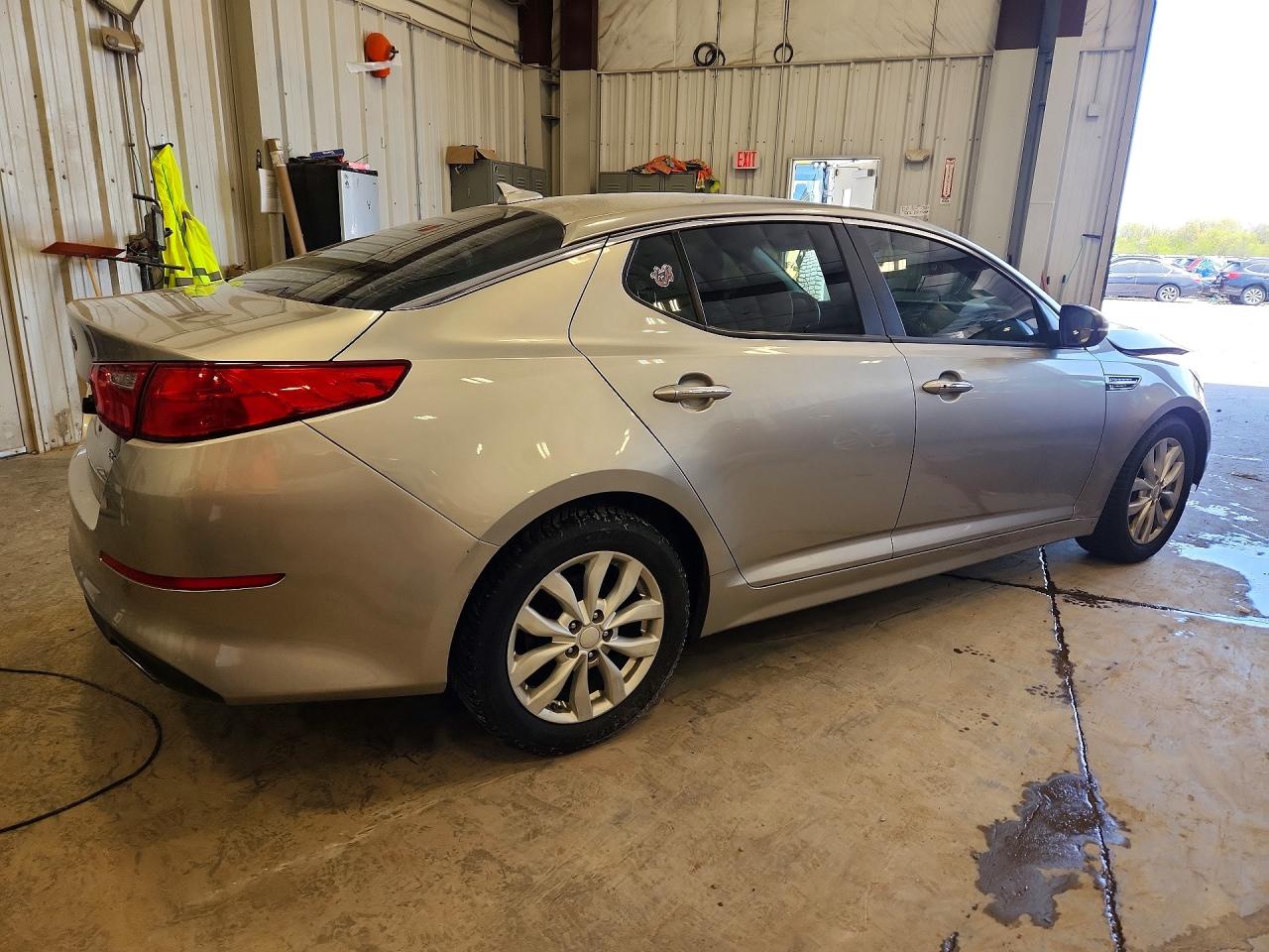2015 KIA Optima VIN 5XXGN4A77FG482461 photo 3