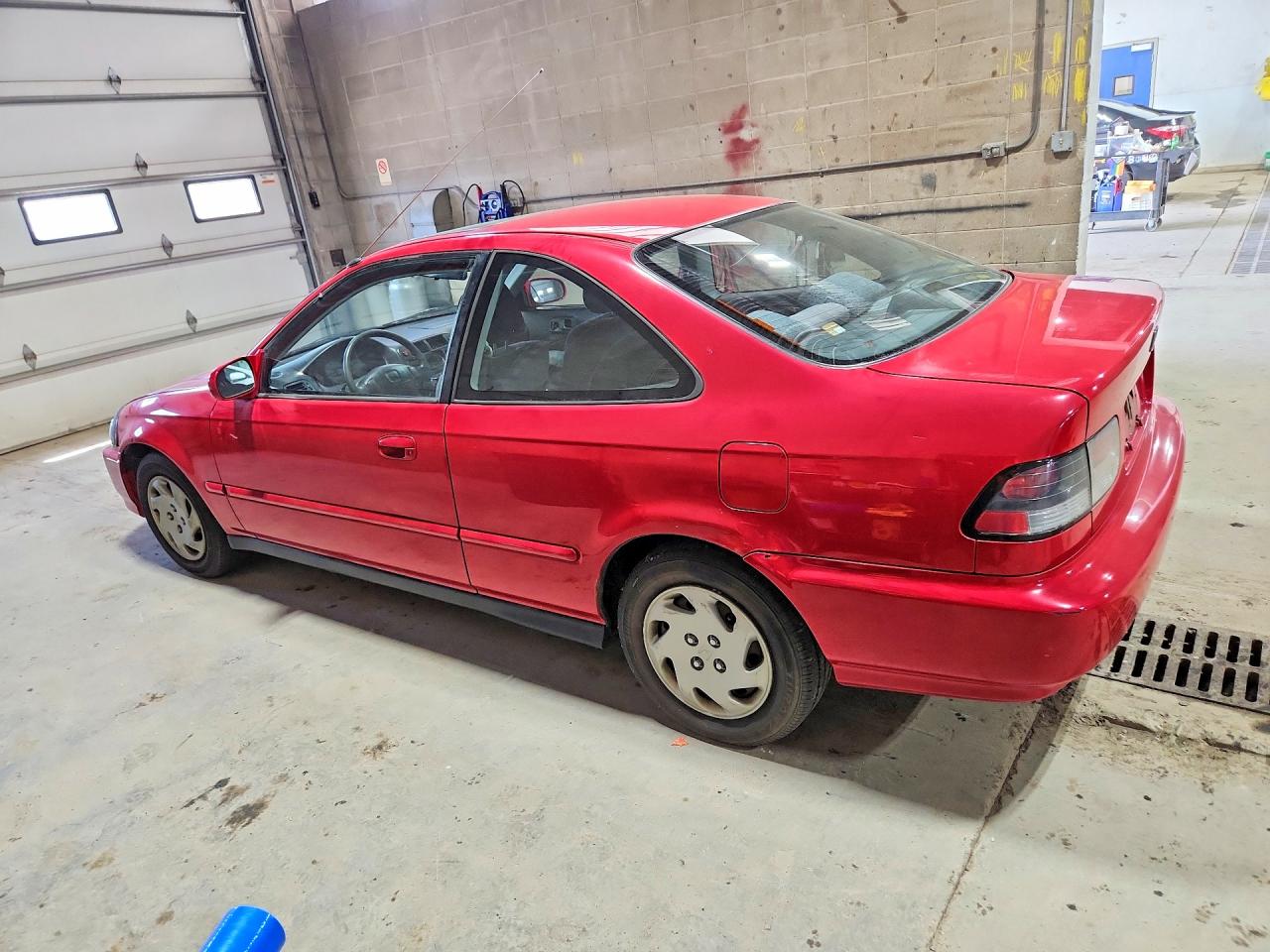 1997 Honda Civic VIN 1HGEJ8148VL122700 photo 2