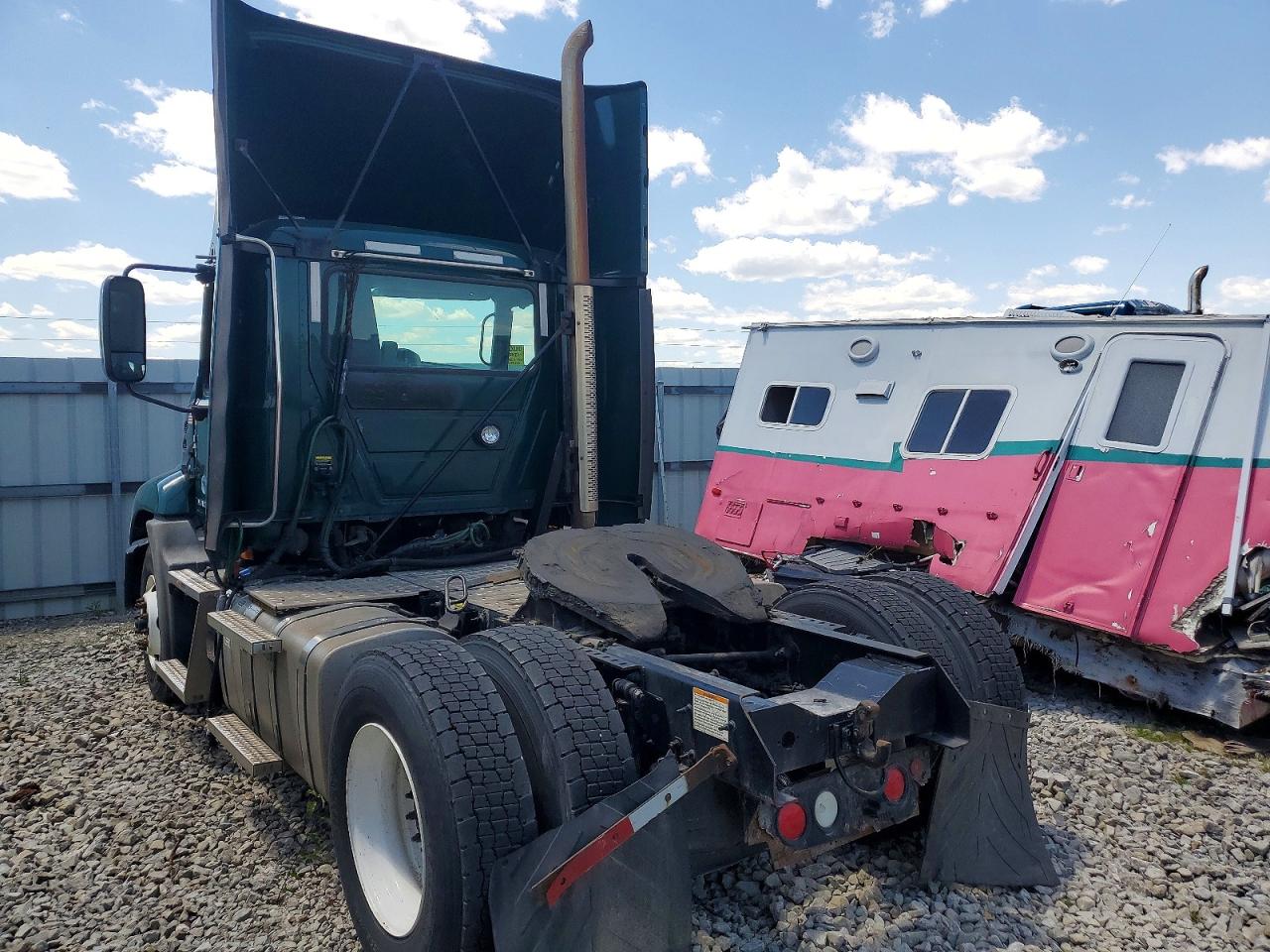 2016 MACK All other VIN 1M1AW01X7GM008551 photo 3