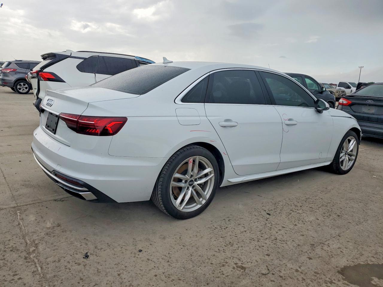 2020 Audi A4 VIN WAUDNAF41LN012715 photo 3
