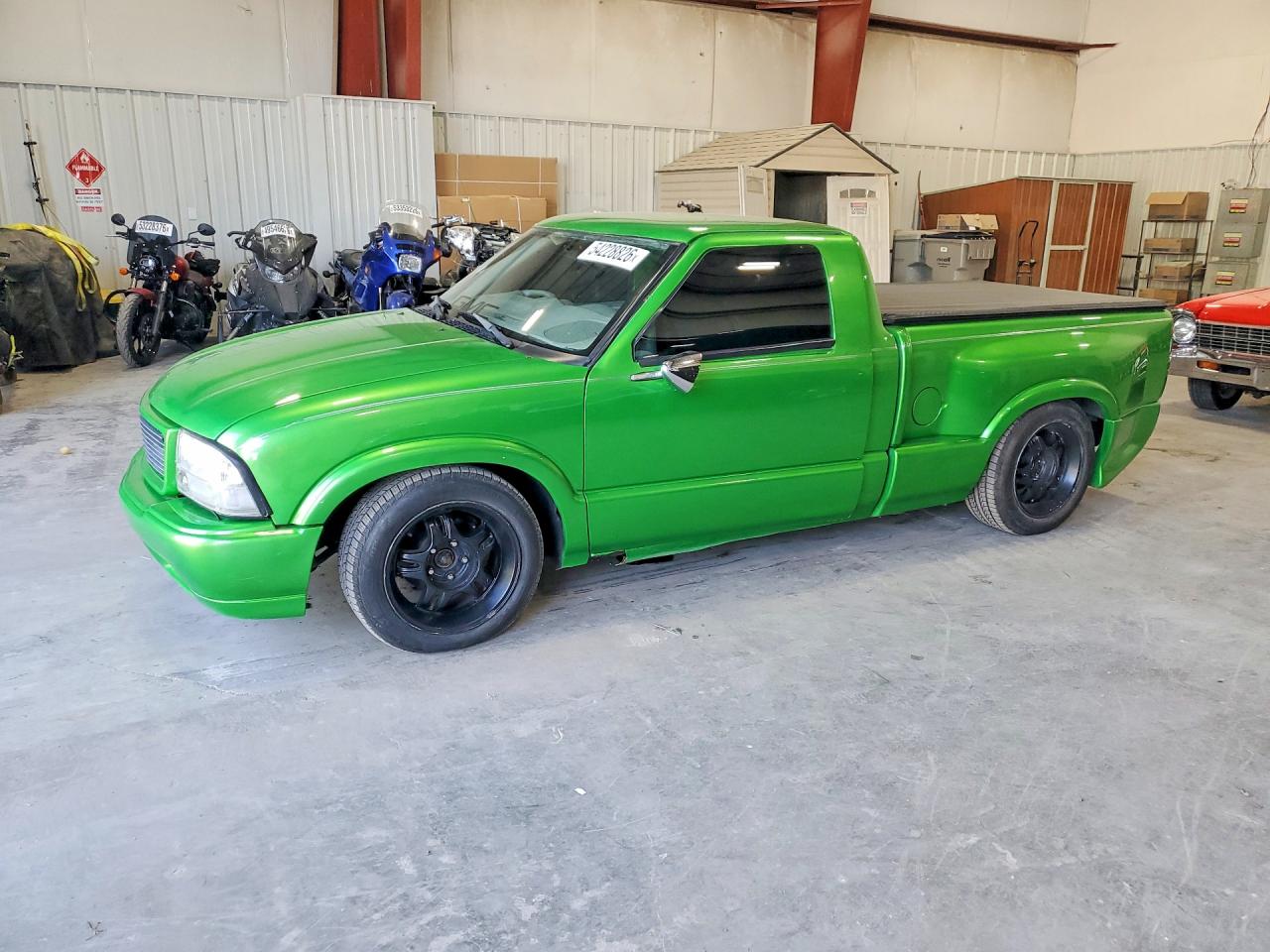 2000 GMC Sonoma VIN 1GTCS14W5YK270627 photo 1