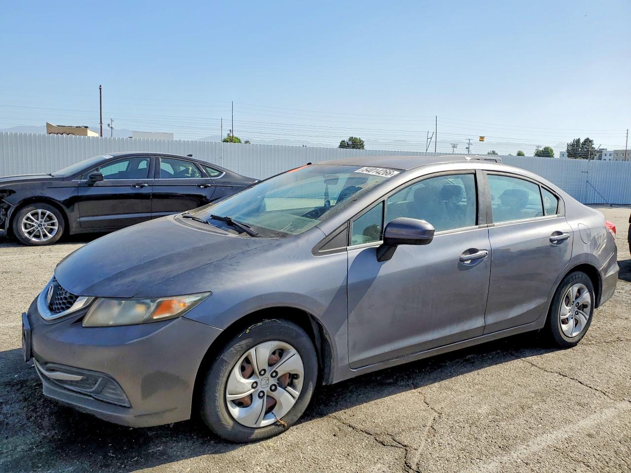 2015 Honda Civic VIN 2HGFB2F5XFH565090 photo 1