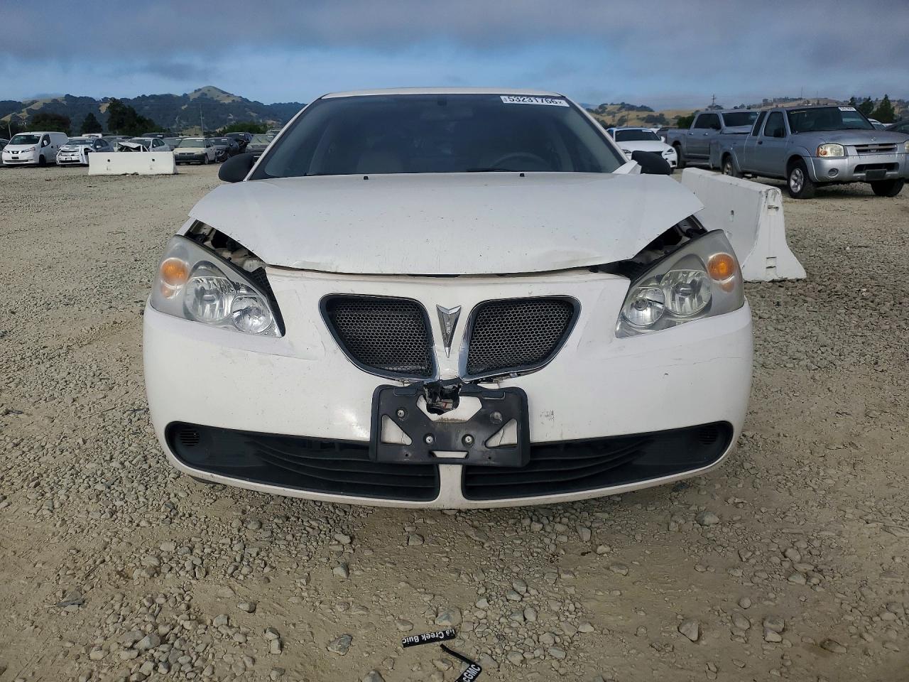 2006 Pontiac G6 VIN 1G2ZF55BX64188108 photo 5