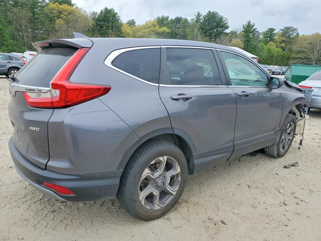 2018 Honda Crv VIN 7FARW2H81JE088799 photo 3
