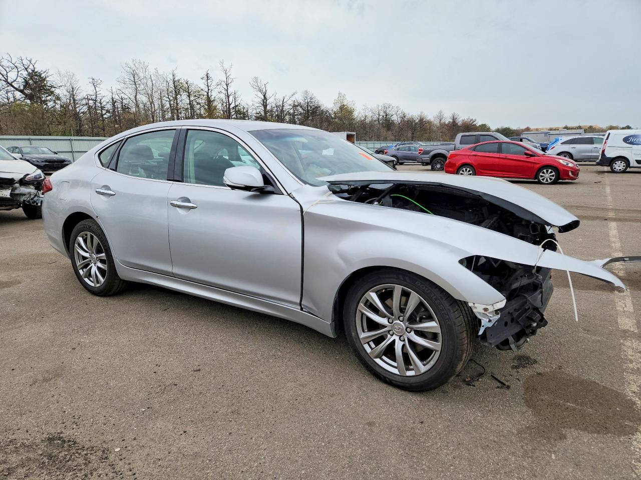 2019 Infiniti Q70 VIN JN1BY1AR7KM585064 photo 4