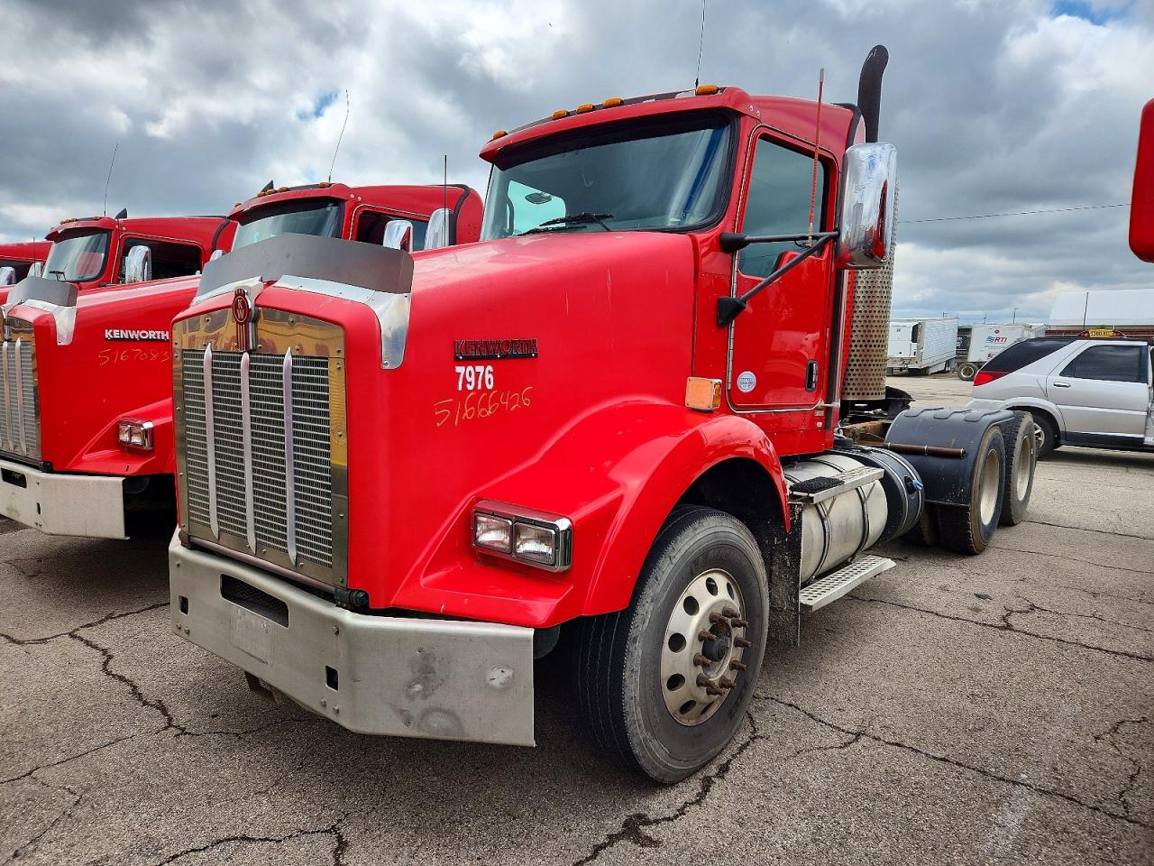 2014 KENWORTH All other VIN 1XKDD49XXEJ417435 photo 2