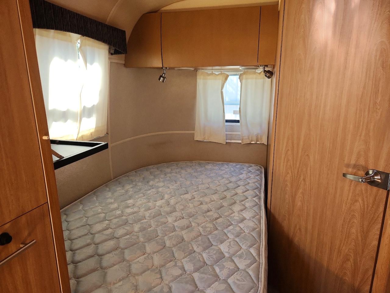 2006 AIRSTREAM Unknown VIN 1STCPAG226J520064 photo 6