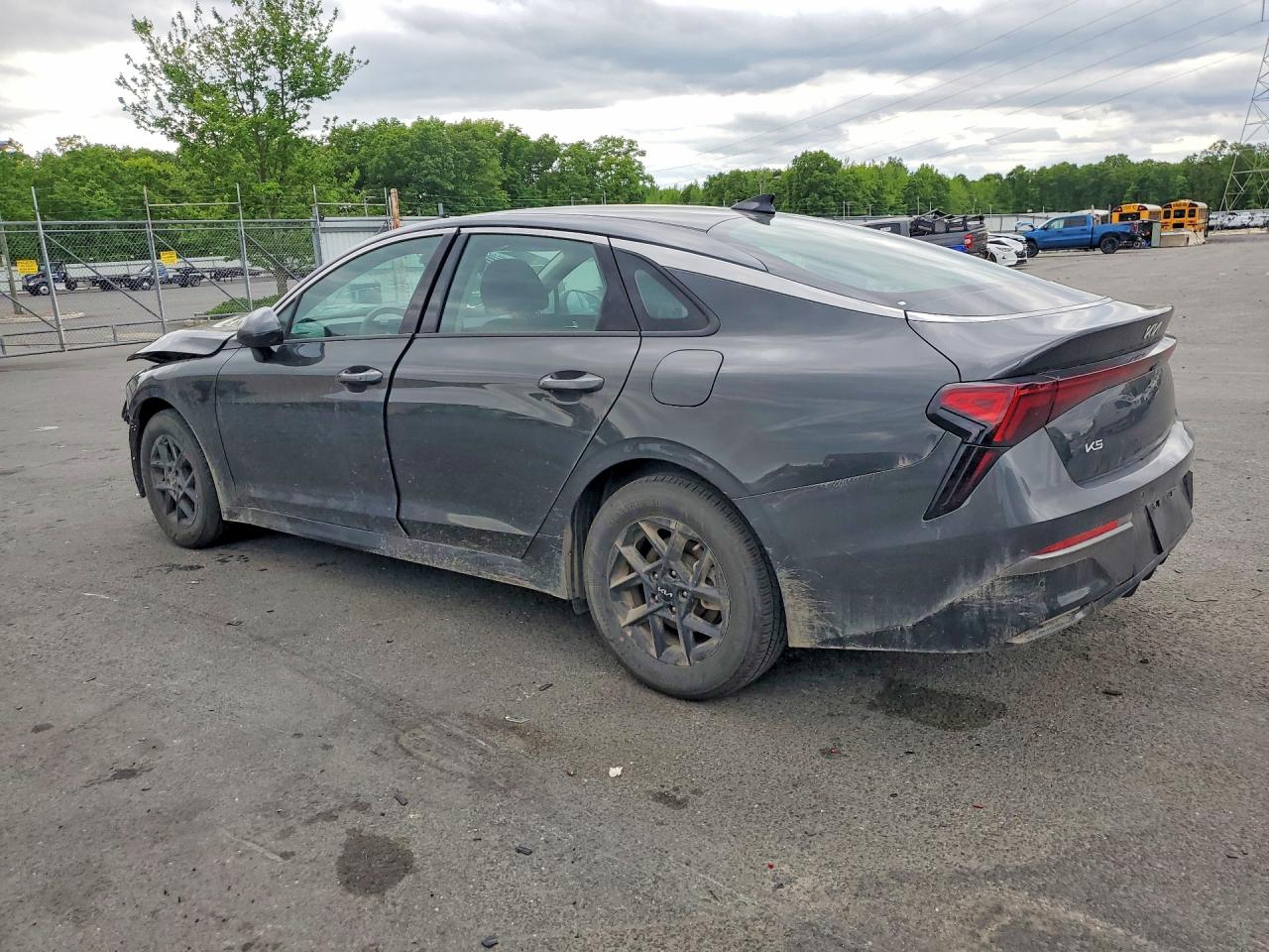 2026 Kia K5 VIN KNAG24J7XT5454742 photo 2