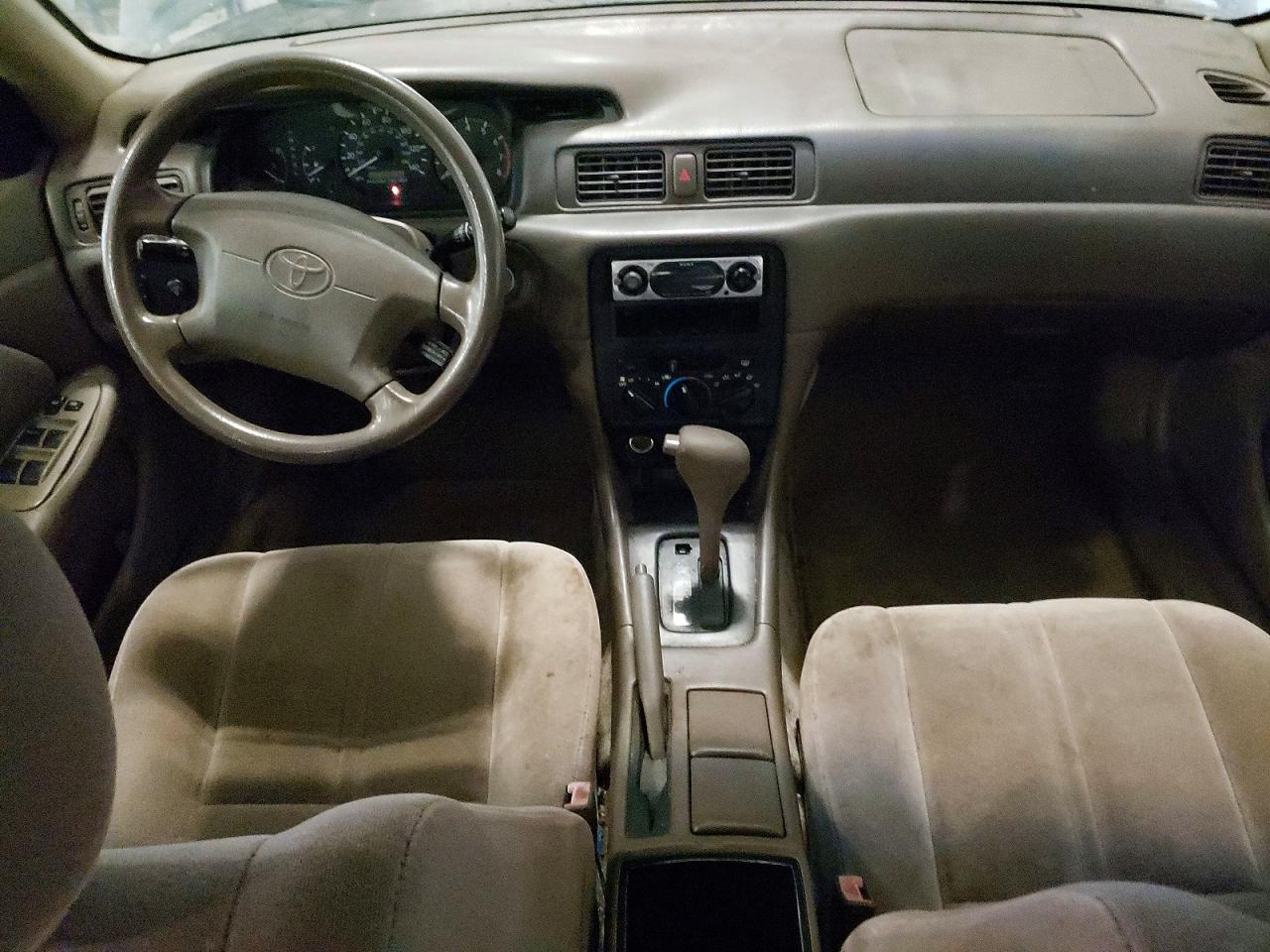1998 TOYT Camry VIN 4T1BG22K0WU281762 photo 8