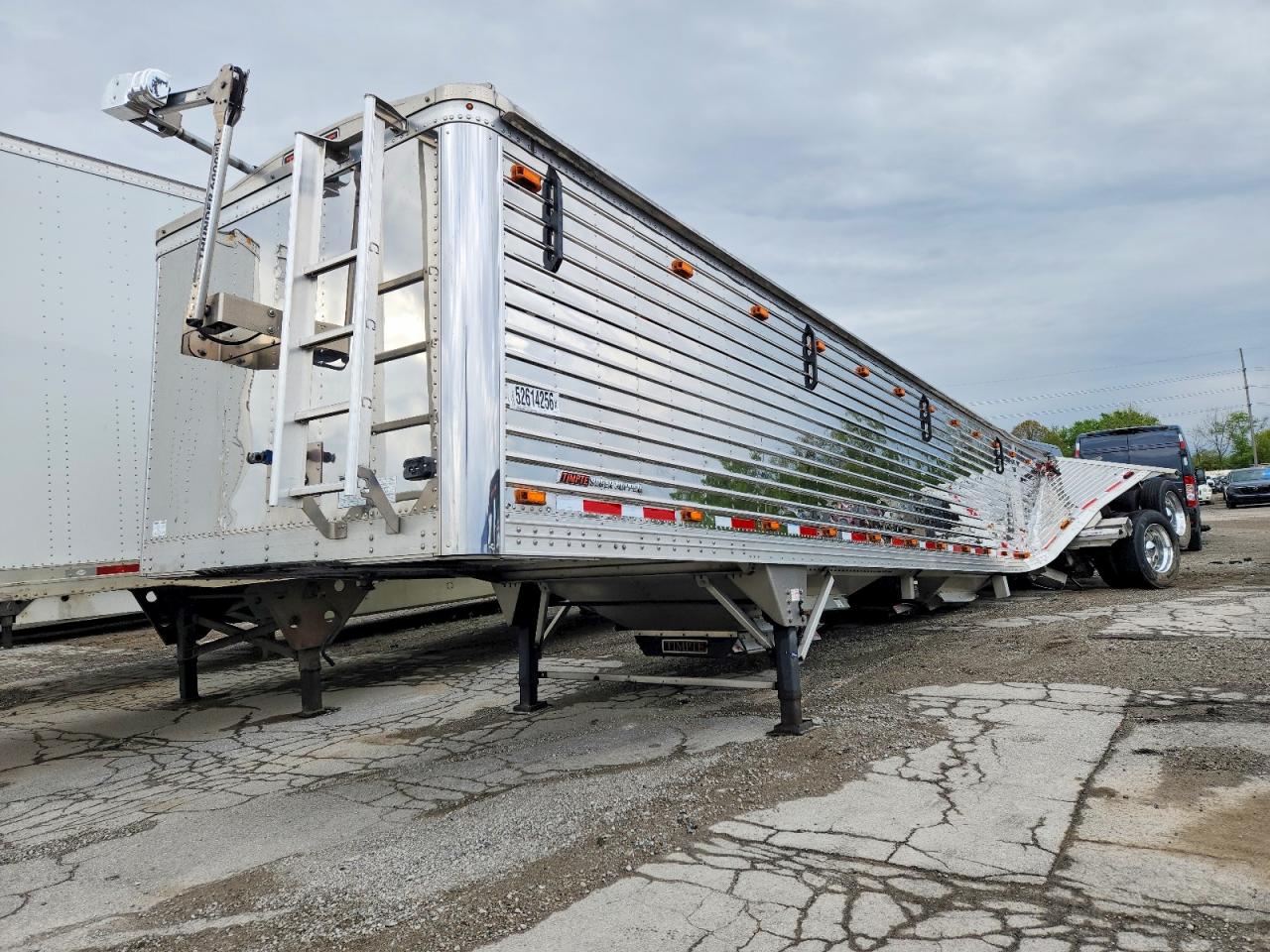 2018 TIMPTE Bulk commo VIN 1TDH40028JB161176 photo 2