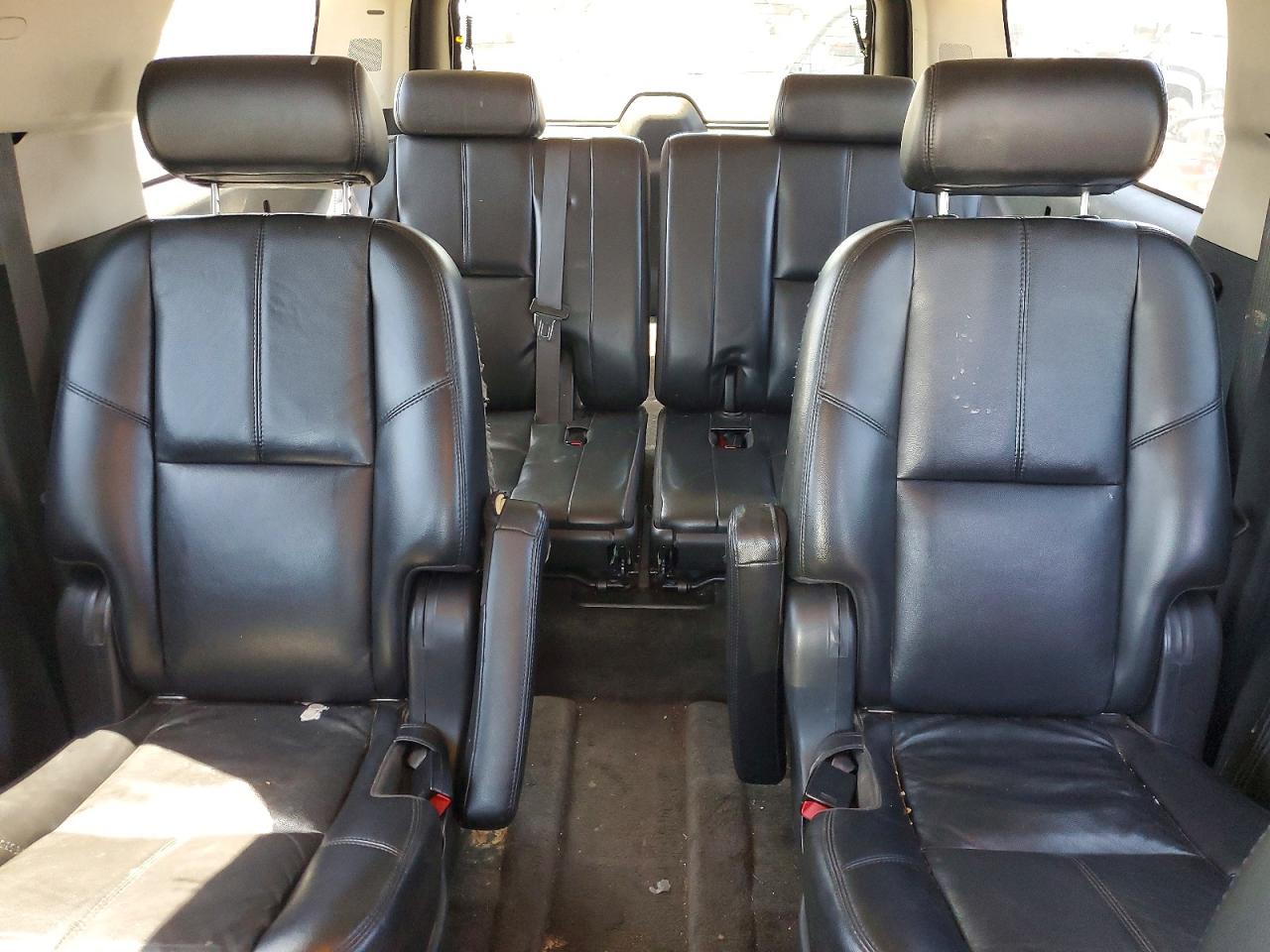 2007 GMC Yukon VIN 1GKFC16087R243399 photo 10