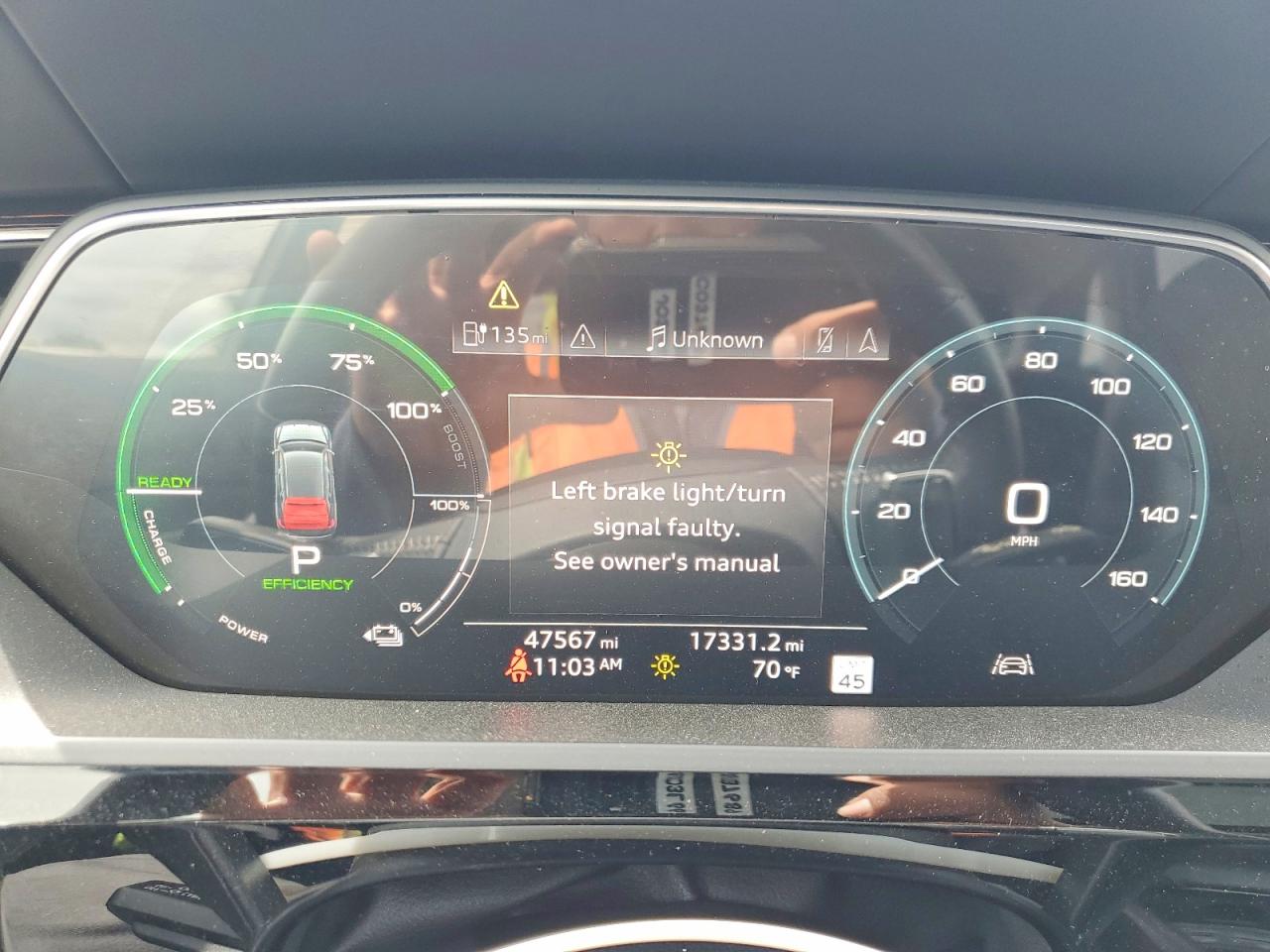 2019 AUDI E-tron VIN WA1VABGE2KB008490 photo 9
