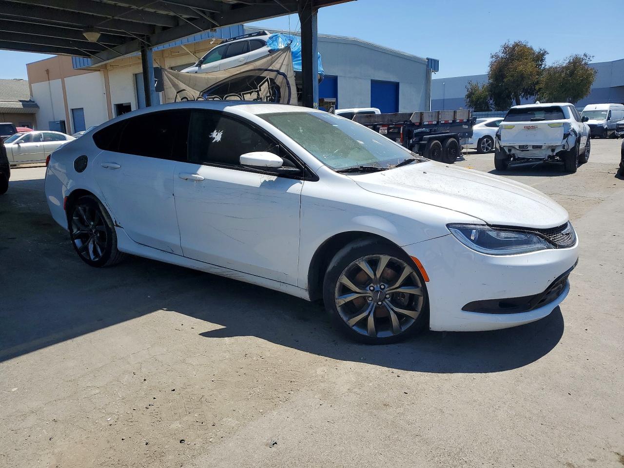 2015 Chrysler 200 VIN 1C3CCCBB9FN715282 photo 4