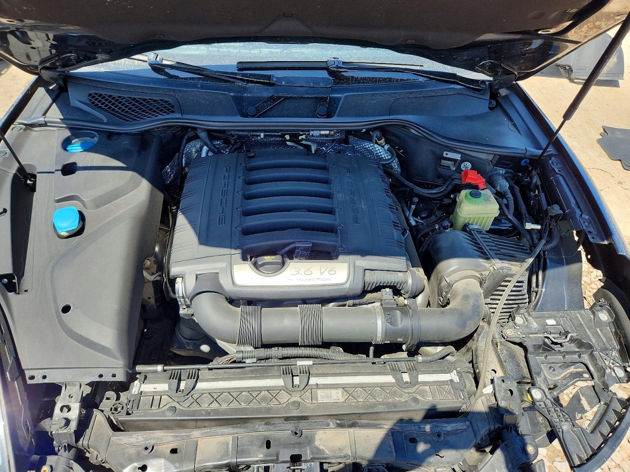 2016 PORSCHE Cayenne VIN WP1AA2A23GKA13223 photo 12
