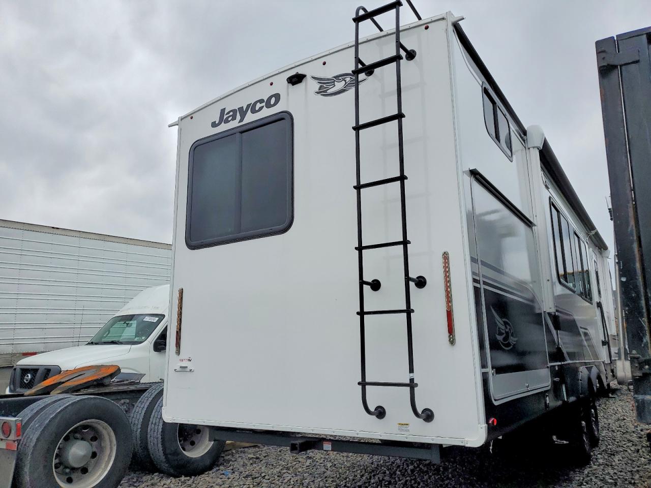 2025 JAYCO Recreation VIN 1UJBA0BU6S1C70078 photo 4