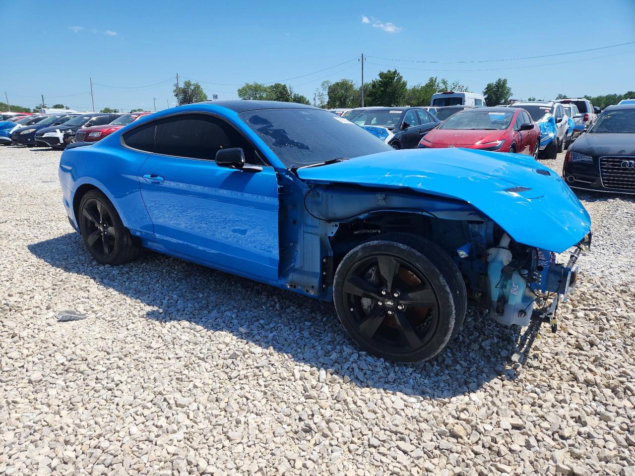 2022 Ford Mustang VIN 1FA6P8CFXN5133949 photo 4