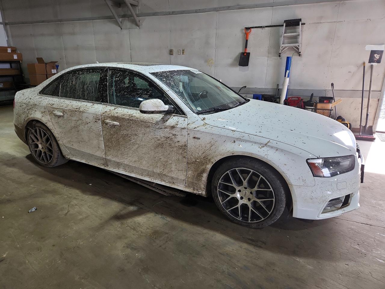 2016 AUDI A4 VIN WAUFFAFL6GN017573 photo 4