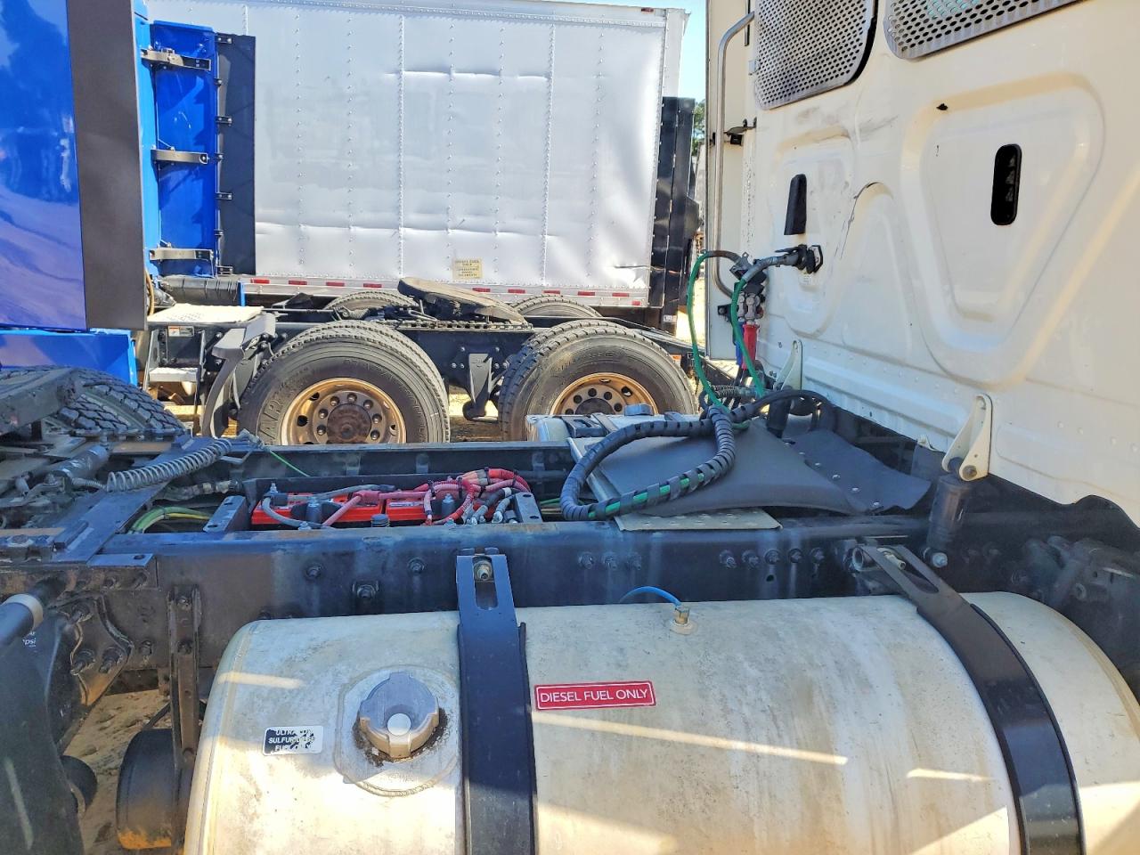 2018 FREIGHTLINER All other VIN 3AKBGDDV5JSJX3835 photo 6