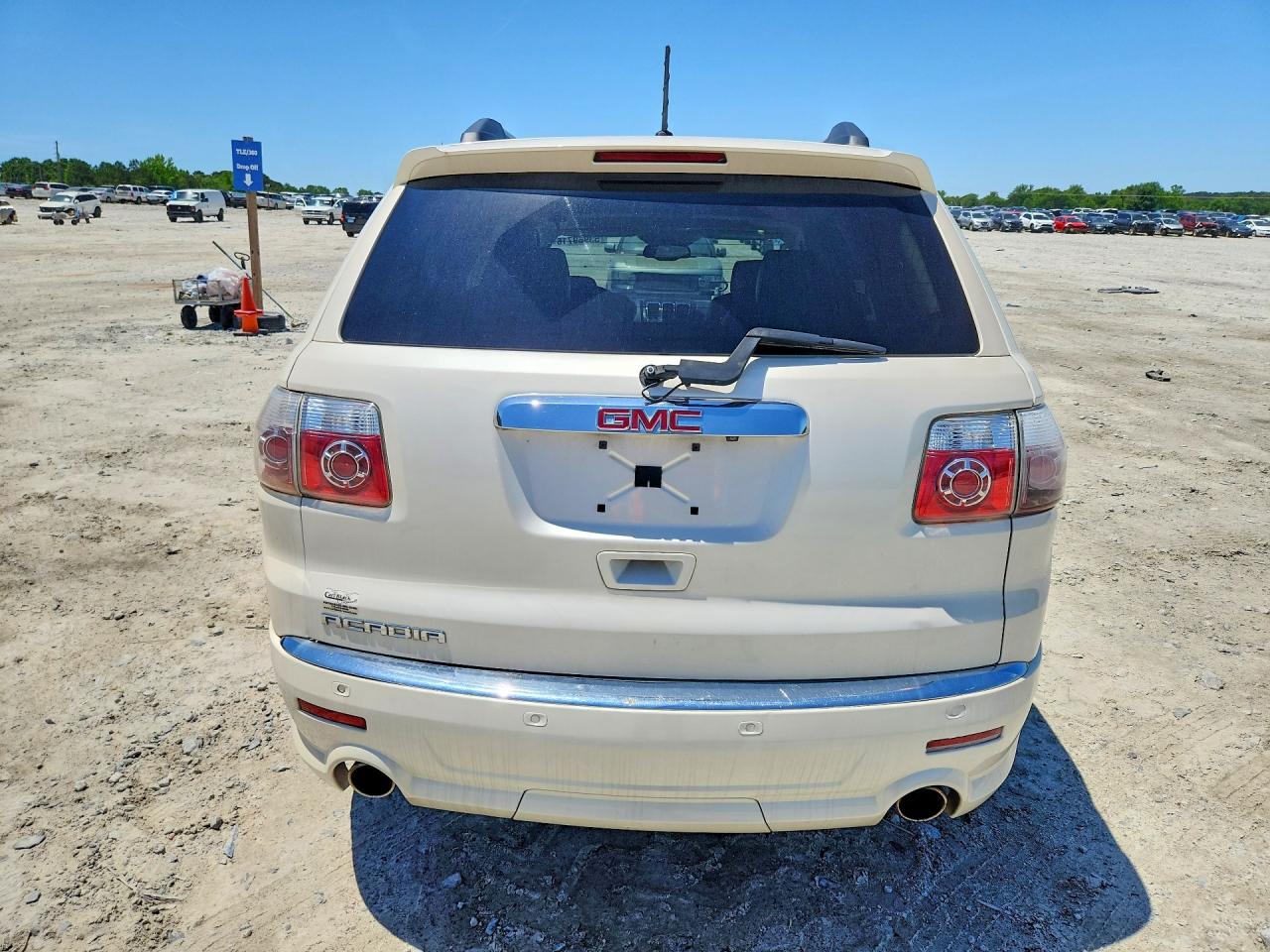 2011 GMC Acadia den VIN 1GKKRTED2BJ257027 photo 6