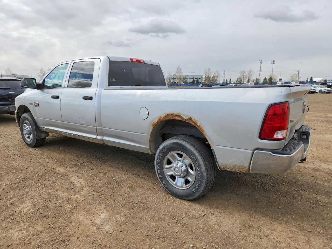 2011 Dodge Ram 2500 VIN 3D7TT2CT5BG565872 photo 2