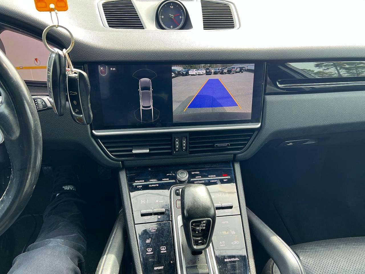 2019 PORSCHE Cayenne VIN WP1AA2AY3KDA00814 photo 10