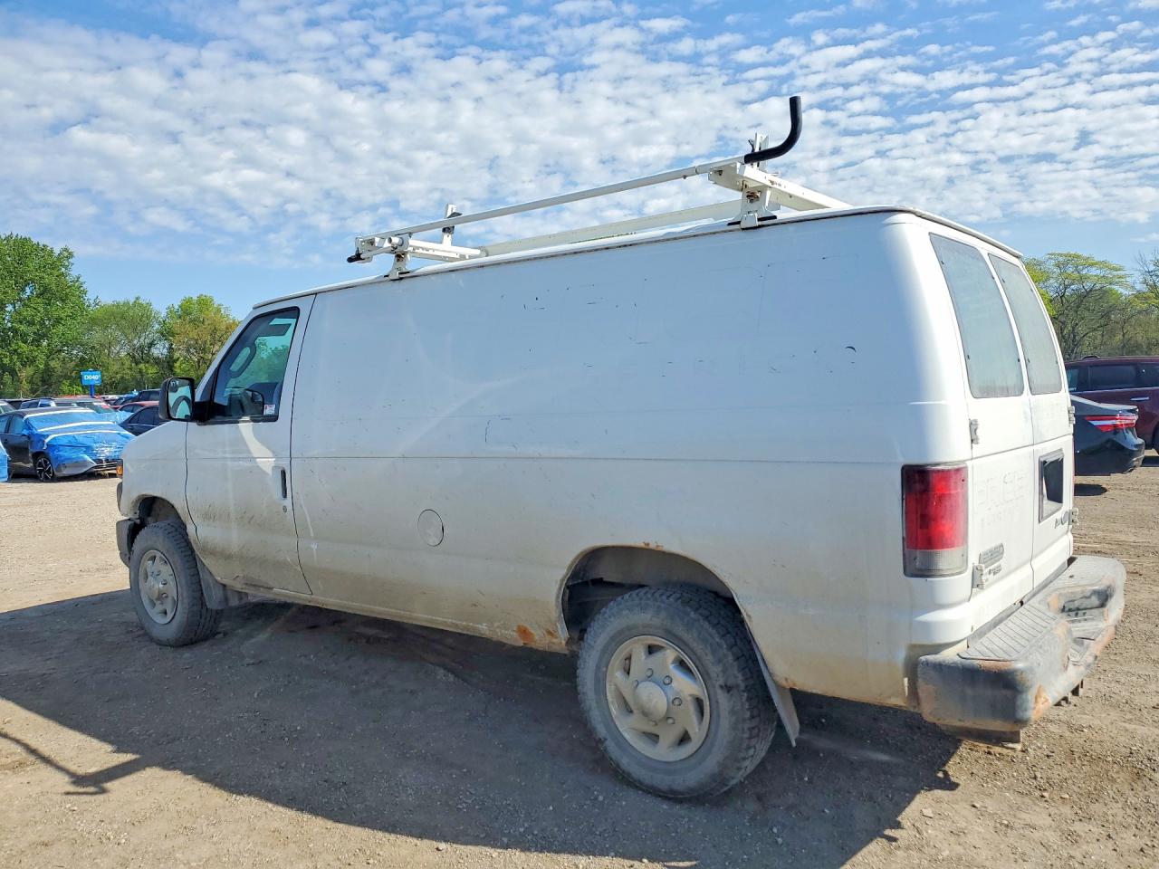 2012 Ford Econoline VIN 1FTNE2EL9CDB12458 photo 2