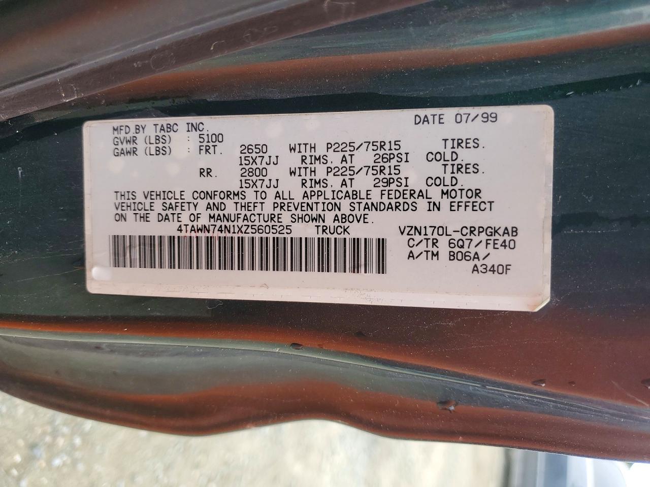 1999 Toyota Tacoma VIN 4TAWN74N1XZ560525 photo 12