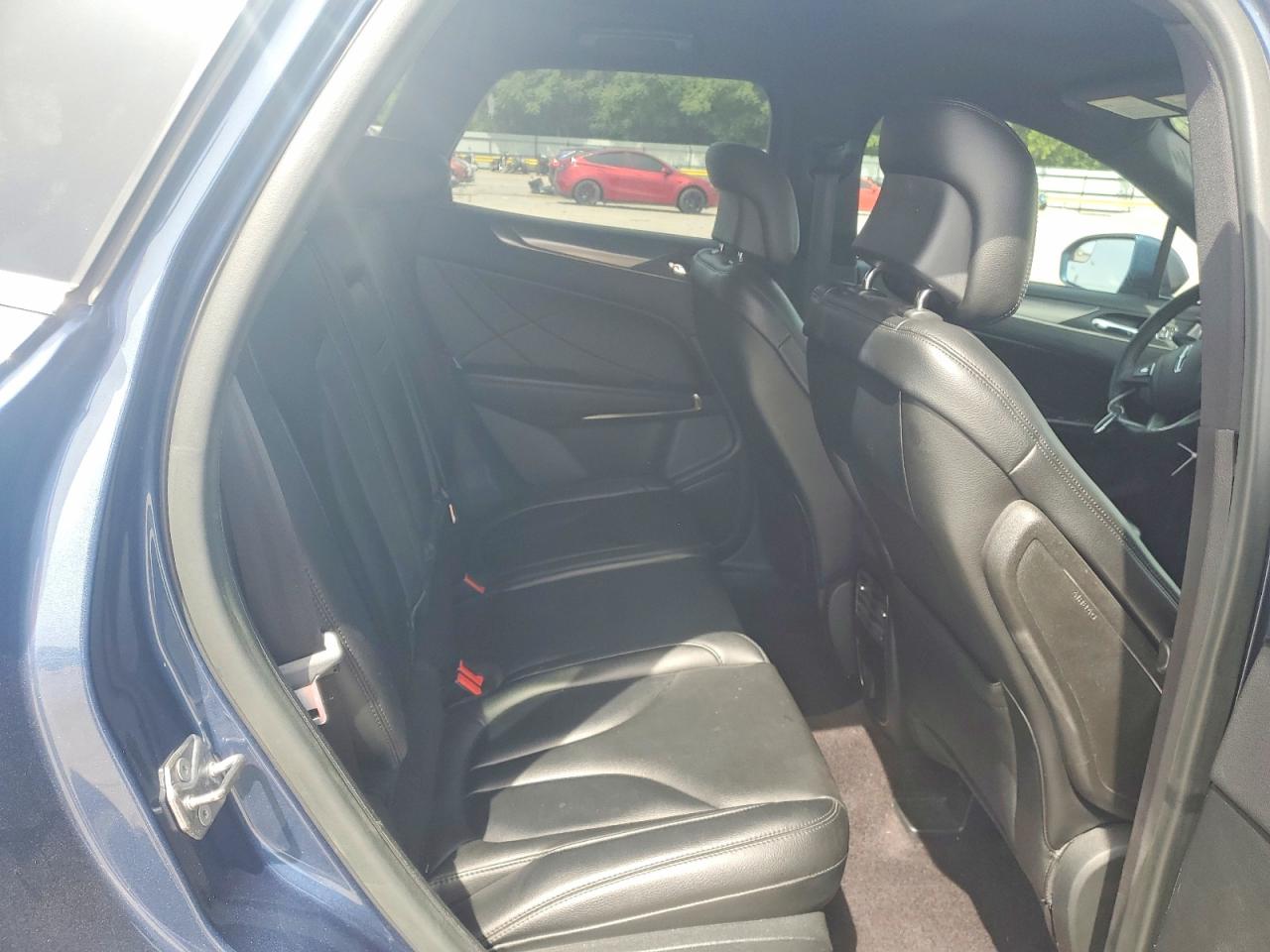 2018 Lincoln Mkc VIN 5LMCJ1C96JUL29511 photo 11
