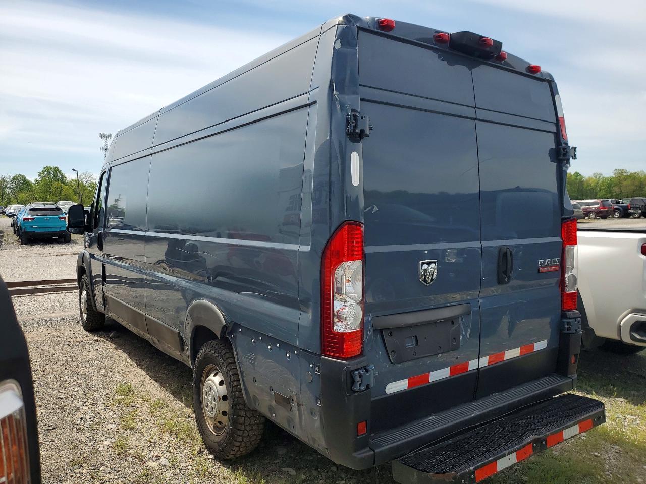 2020 Ram Promaster VIN 3C6URVJGXLE129480 photo 2