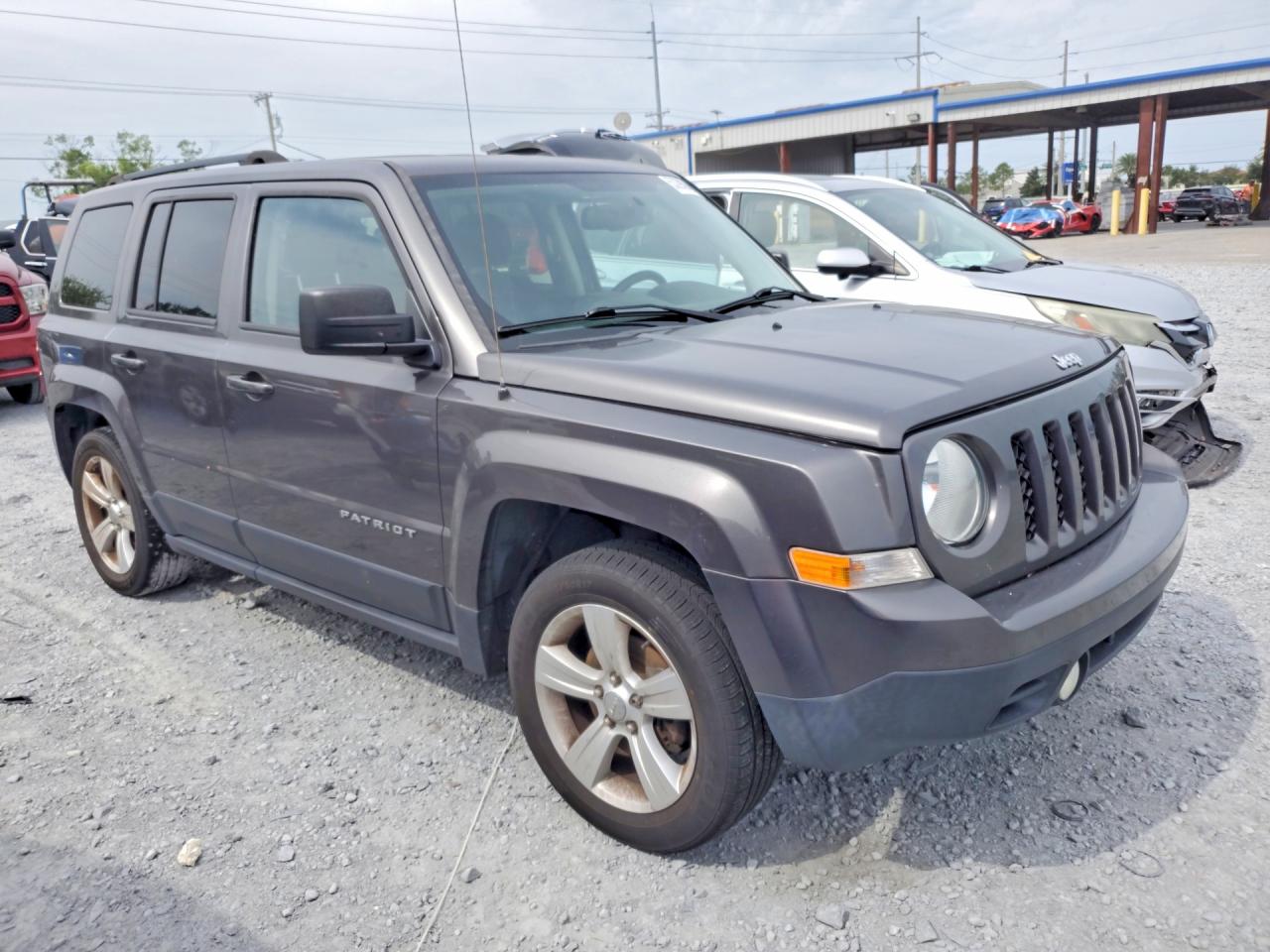 2016 Jeep Patriot VIN 1C4NJPFA9GD640318 photo 4