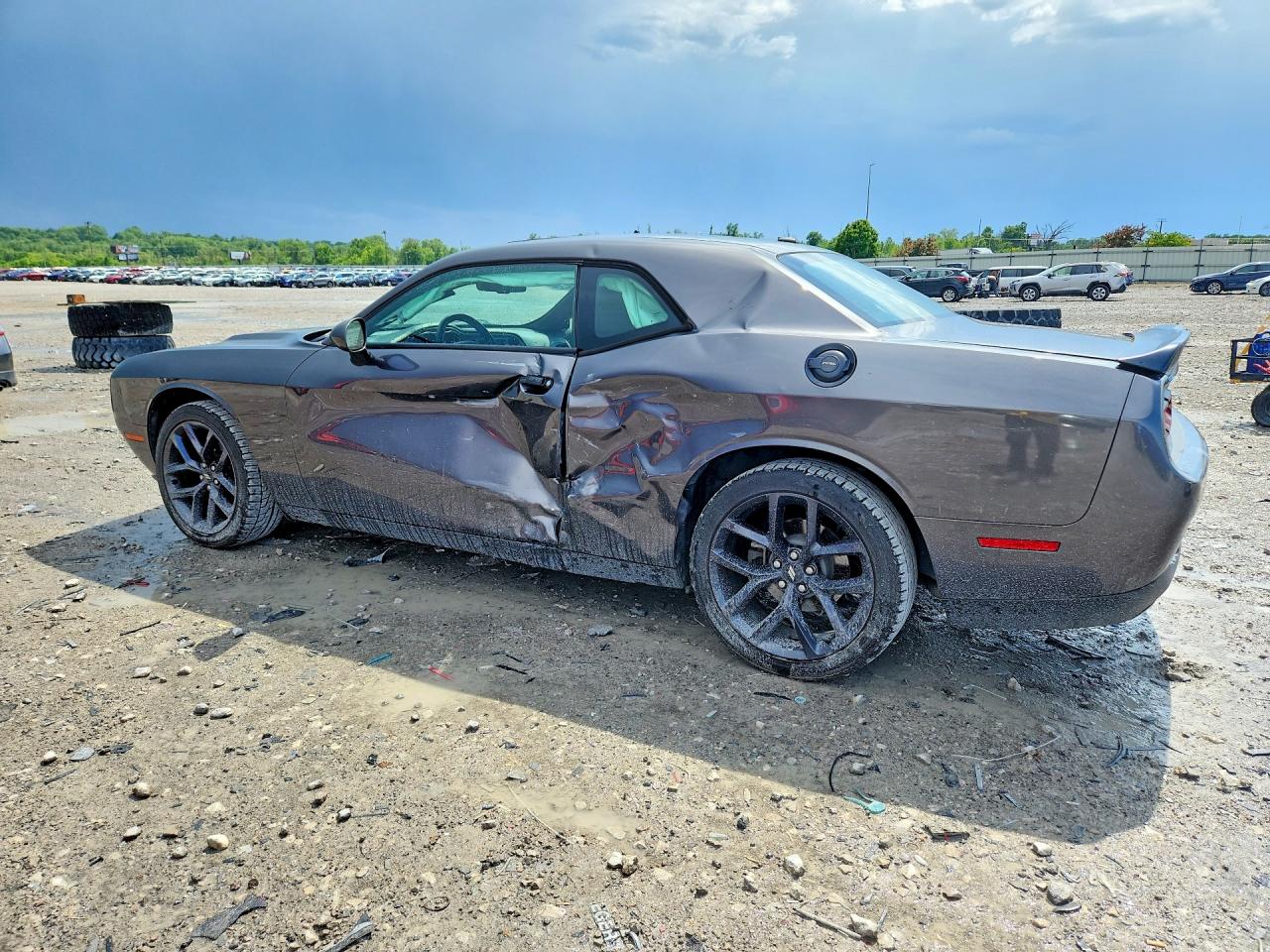 2019 Dodge Challenger VIN 2C3CDZAG9KH736391 photo 2