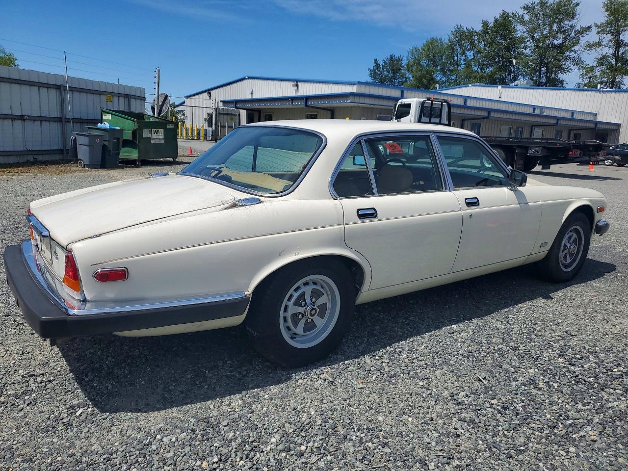 1987 Jaguar Xj6 VIN SAJAV1344HC473003 photo 3