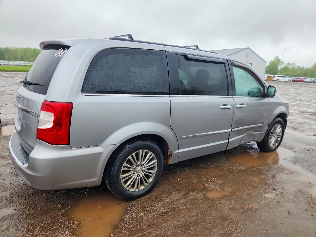2014 CHRYSLER Minivan VIN 2C4RC1CG8ER413360 photo 3
