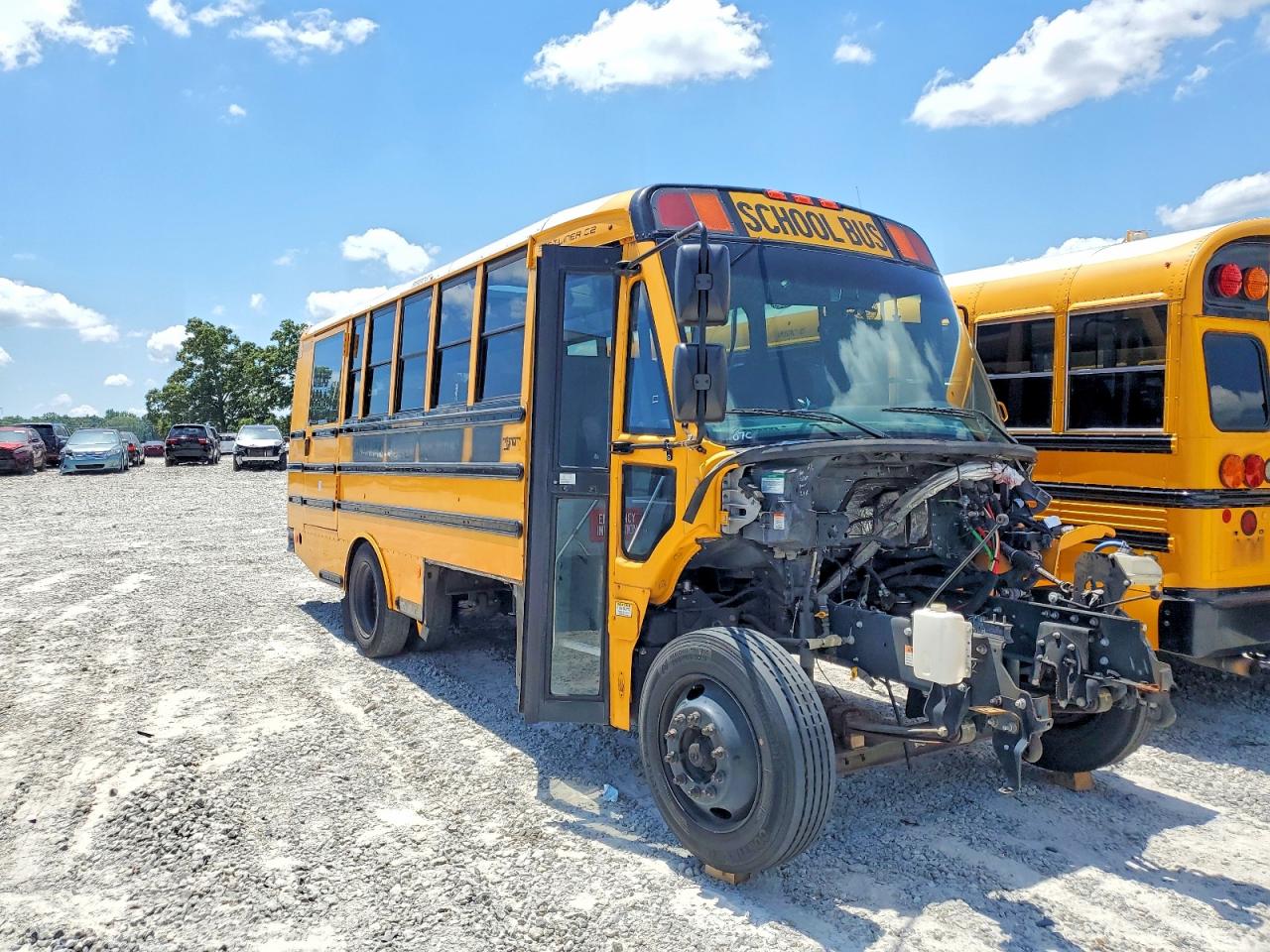 2019 FREIGHTLINER All models VIN 4UZABRFC3KCKH2782 photo 1