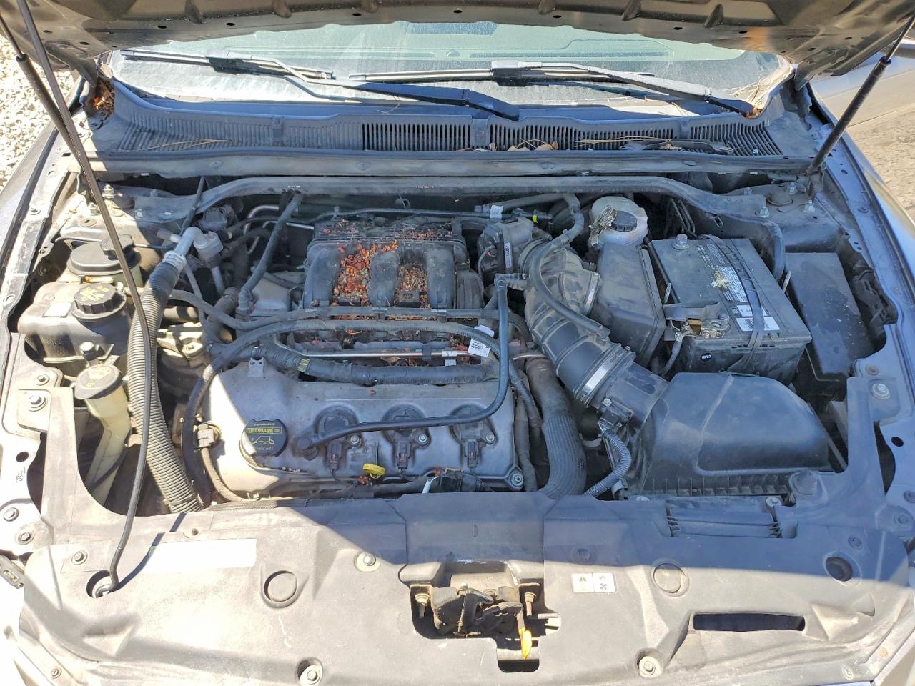 2011 Ford Taurus VIN 1FAHP2EW7BG160075 photo 11