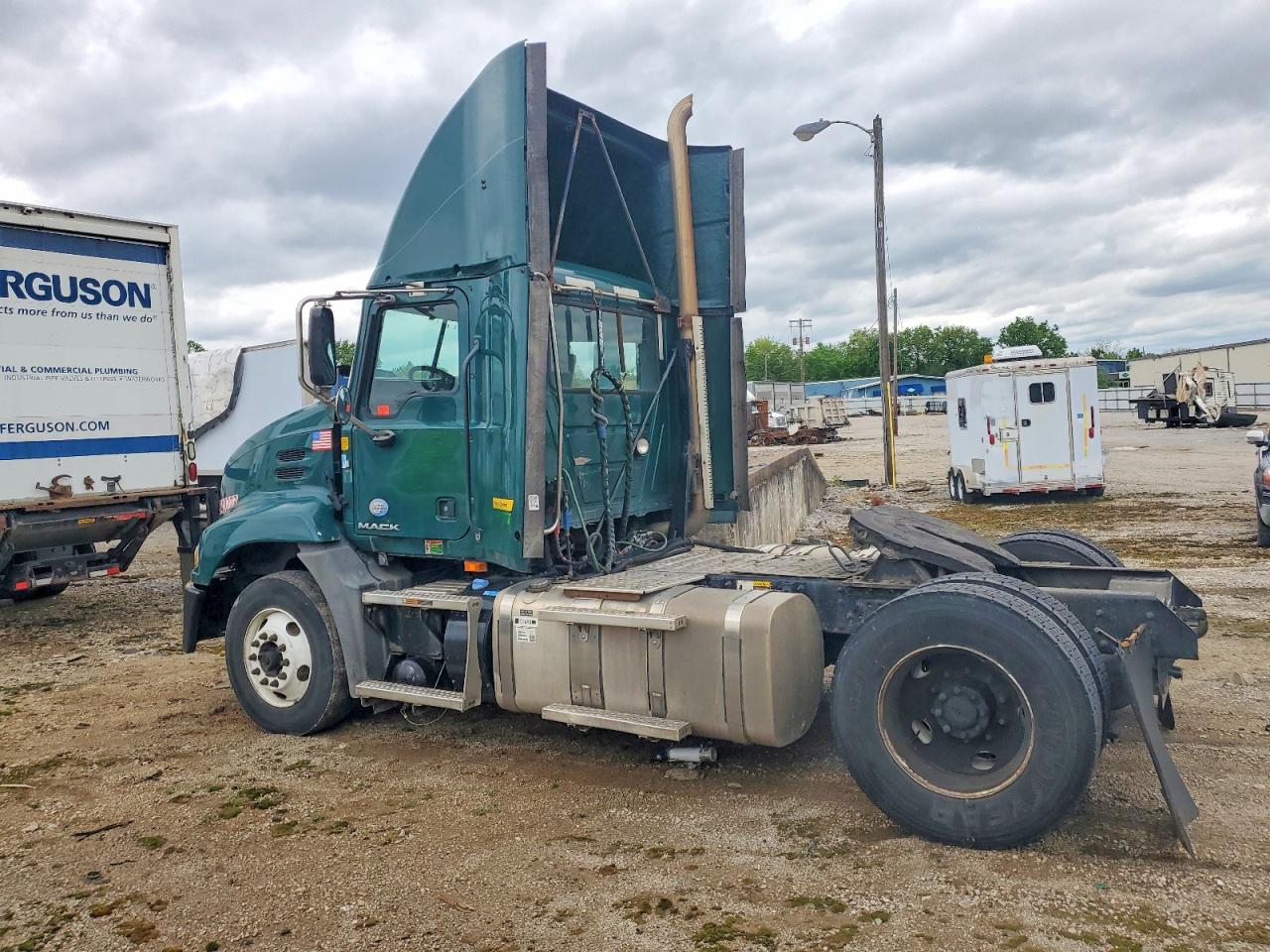 2015 MACK All other VIN 1M1AW01X4FM007081 photo 3