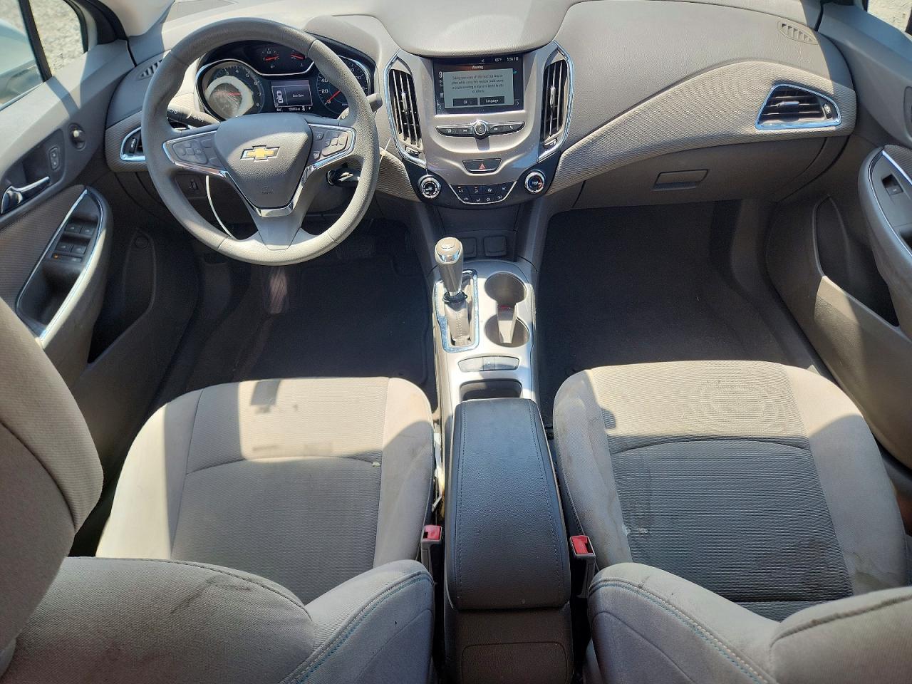2017 Chevrolet Cruze VIN 3G1BE5SM3HS522013 photo 8