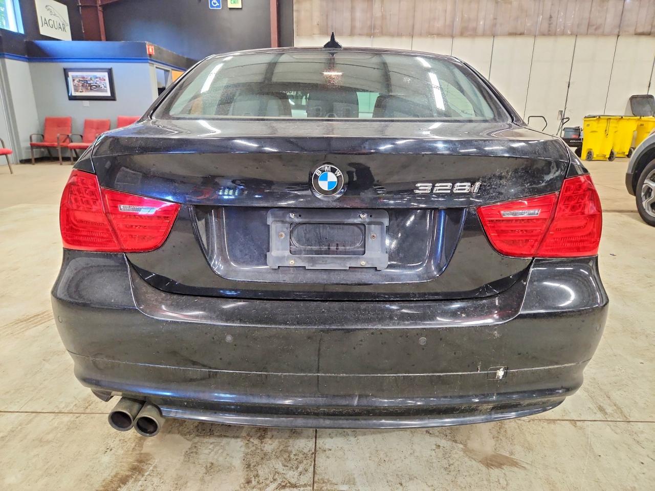 2009 BMW 3 series VIN WBAPK73589A452422 photo 6