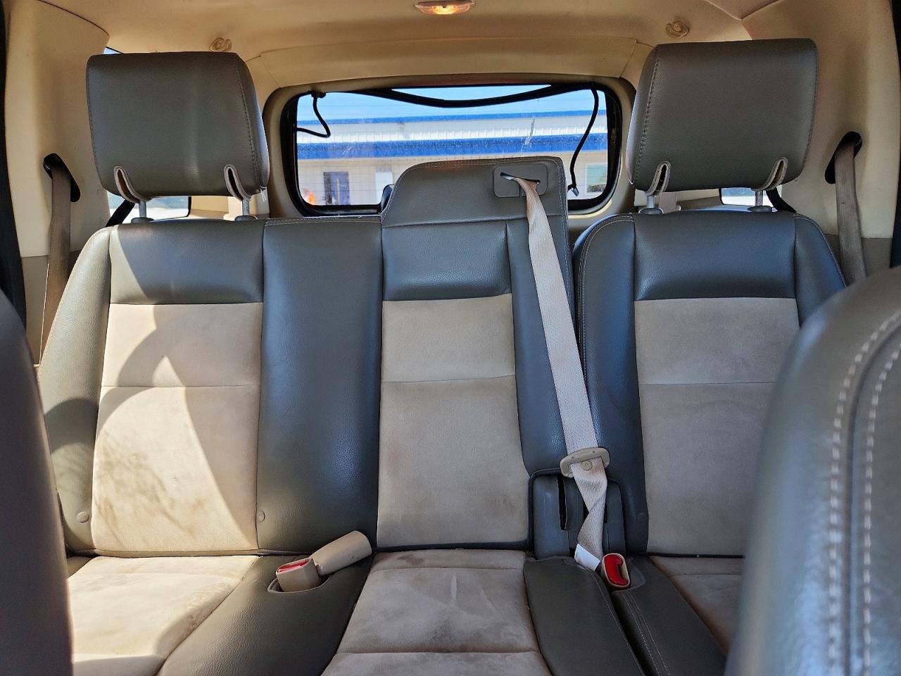 2007 FORD Explorer VIN 1FMEU74857UA68831 photo 10