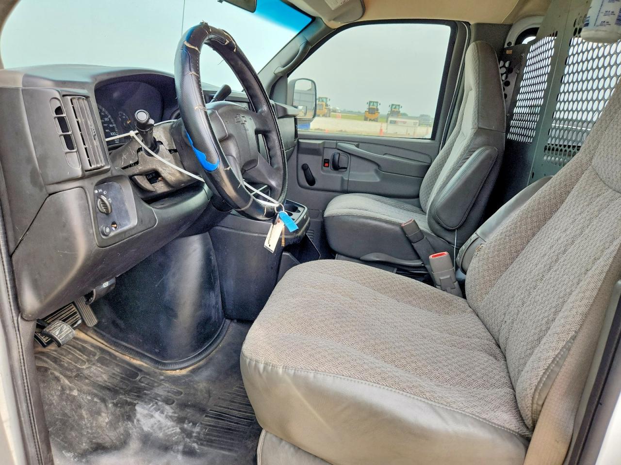 2005 CHEVROLET Express VIN 1GCGG29V951177331 photo 7