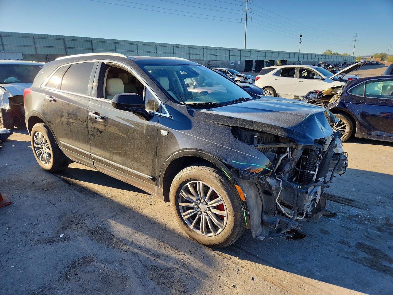 2017 Cadillac Xt5 VIN 1GYKNBRS9HZ165816 photo 4