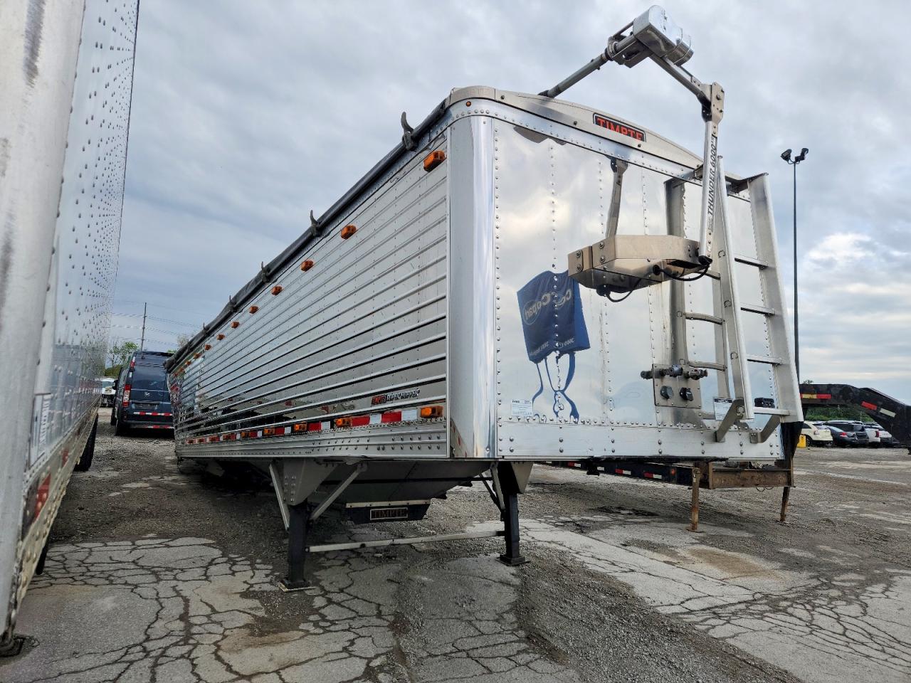 2018 TIMPTE Bulk commo VIN 1TDH40028JB161176 photo 1