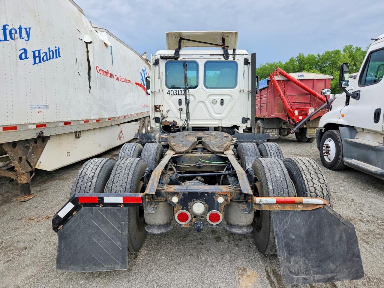 2019 FREIGHTLINER All other VIN 3AKJGBDV5KSKD0208 photo 6