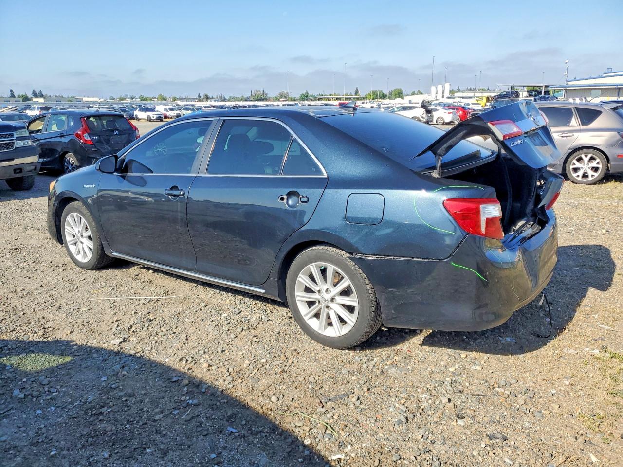 2013 Toyota Camry sola VIN 4T1BD1FK0DU092569 photo 2