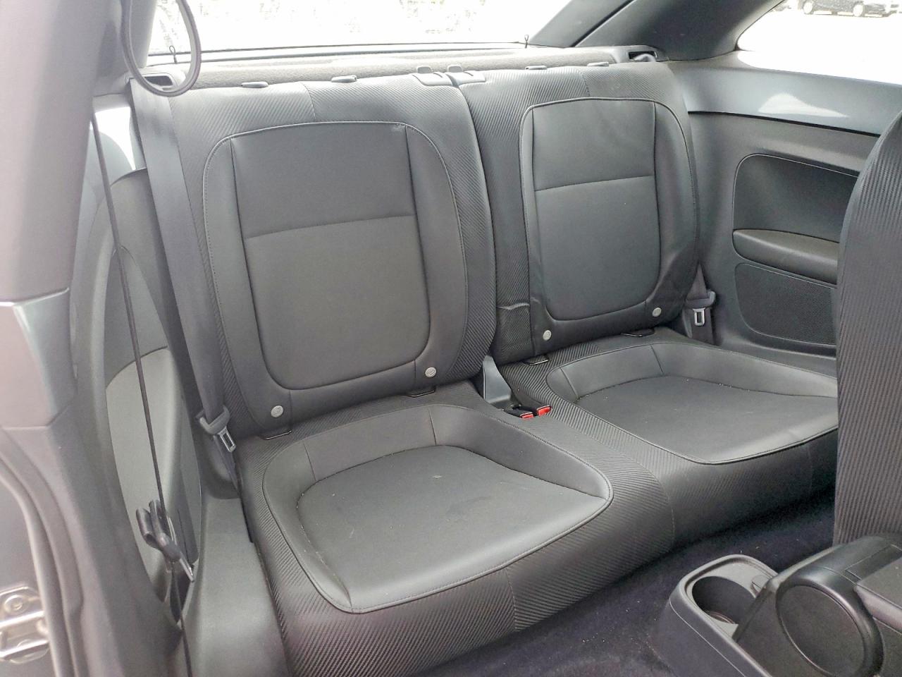 2013 Volkswagen Beetle VIN 3VWJP7ATXDM663271 photo 9