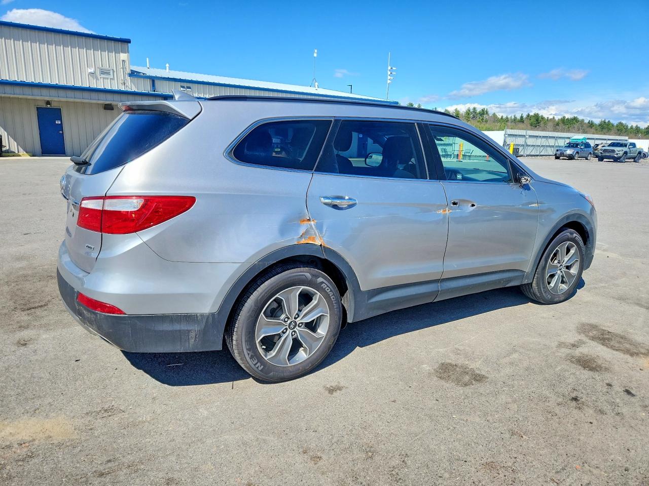 2016 Hyundai Santa fe VIN KM8SMDHF6GU156345 photo 3