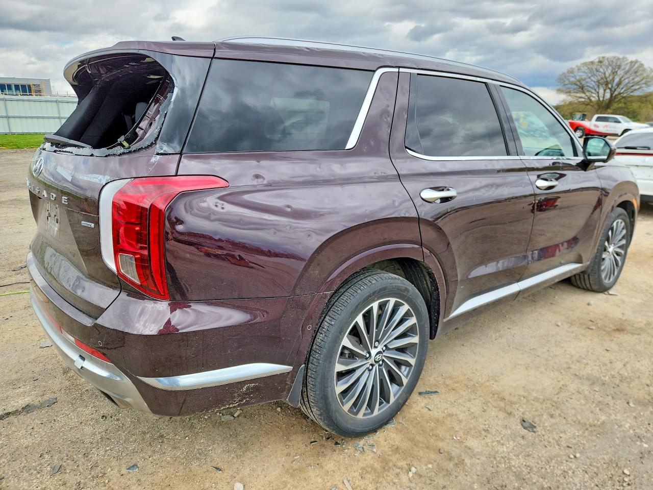 2024 Hyundai Palisade VIN KM8R7DGE7RU648223 photo 3