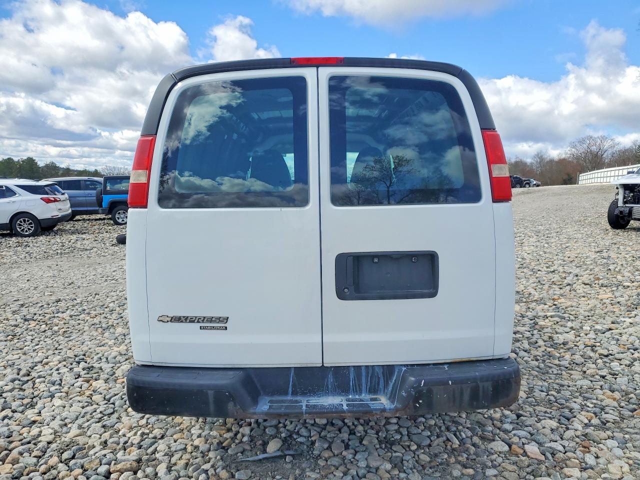 2013 CHEV Express VIN 1GCSGAFX2D1190429 photo 6