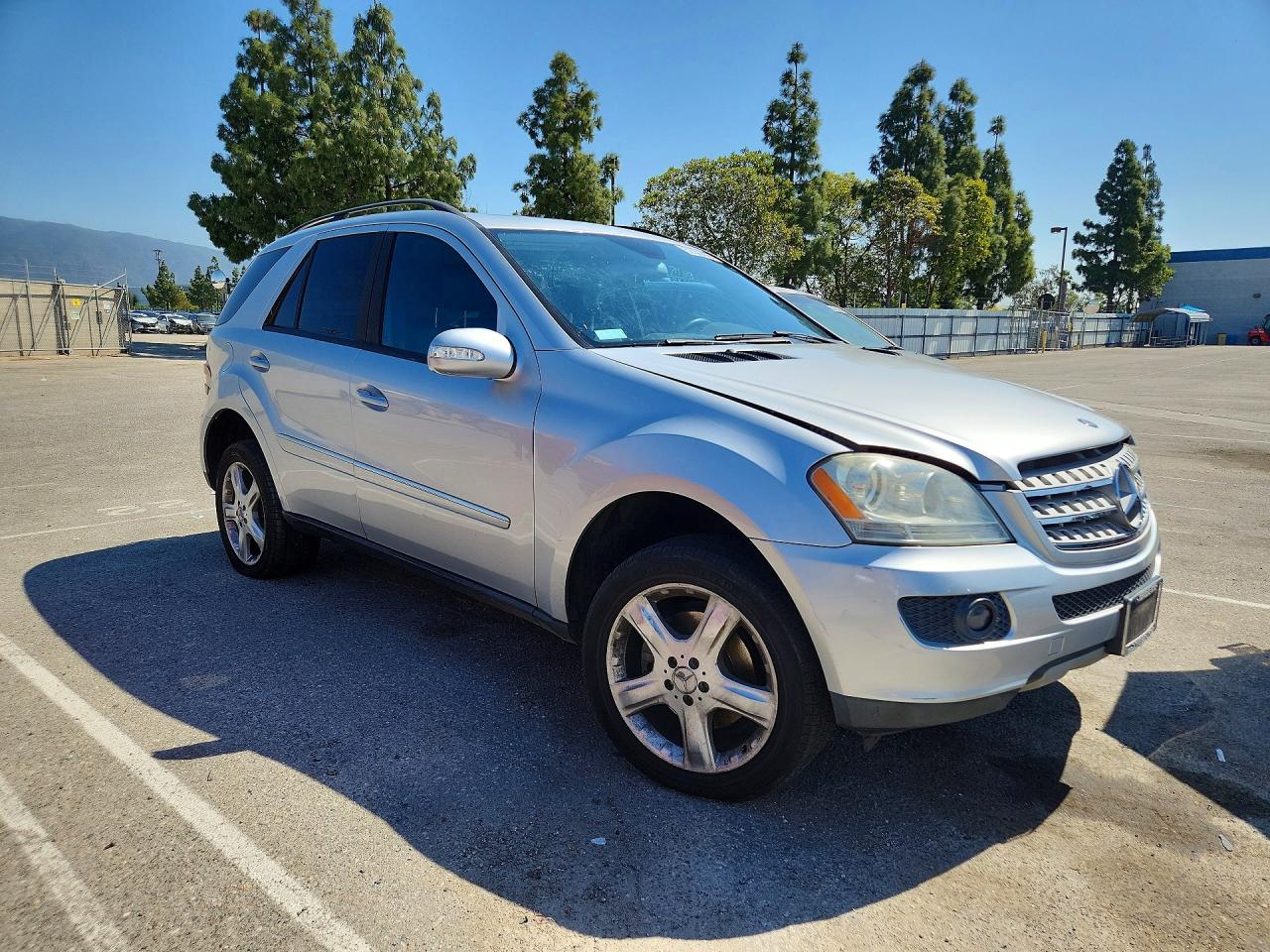 2006 Mercedes-Benz M-class VIN 4JGBB86E16A031373 photo 4