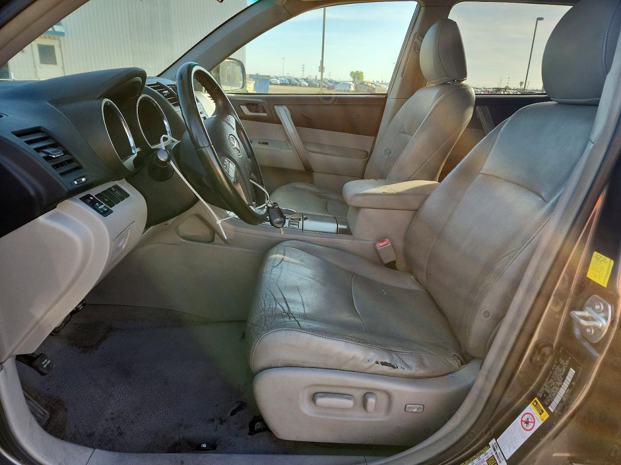 2010 Toyota Highlander VIN 5TDJK3EH7AS023420 photo 7